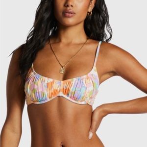 Billabong Bikini Top NWT!
